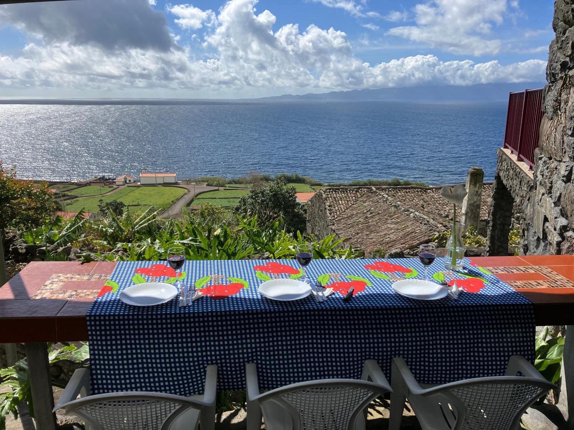 Vistalinda Cabins Calheta  외부 사진
